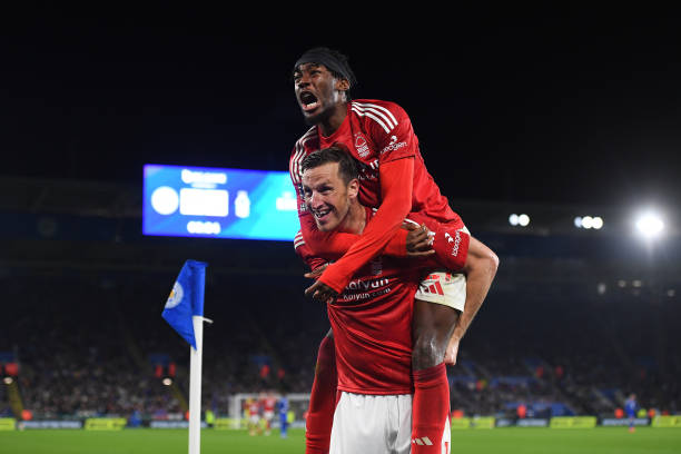 不再仅仅是 不再仅仅是