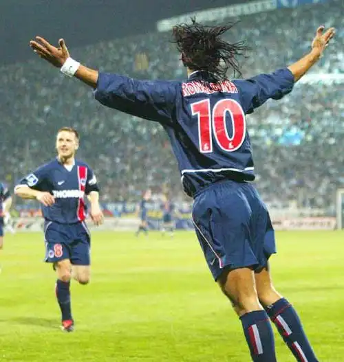 以强大的后 以强大的后