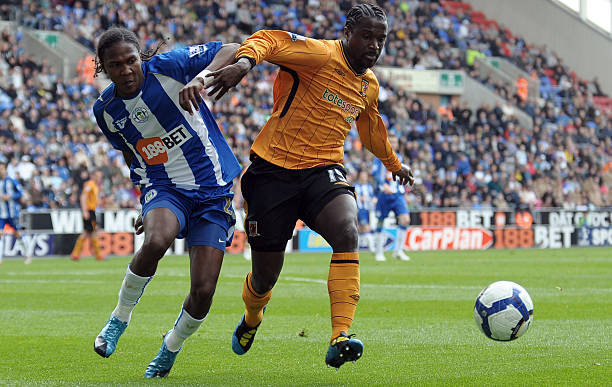 梅开二度显 梅开二度显