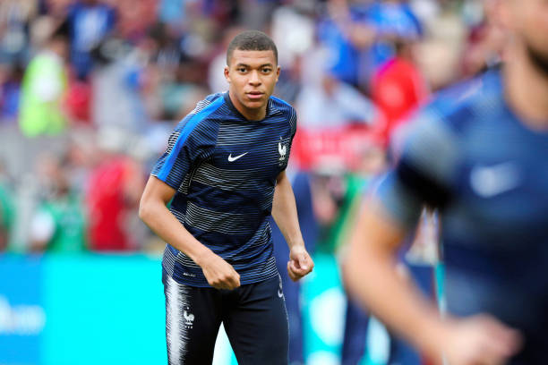 獻了一場精 獻了一場精